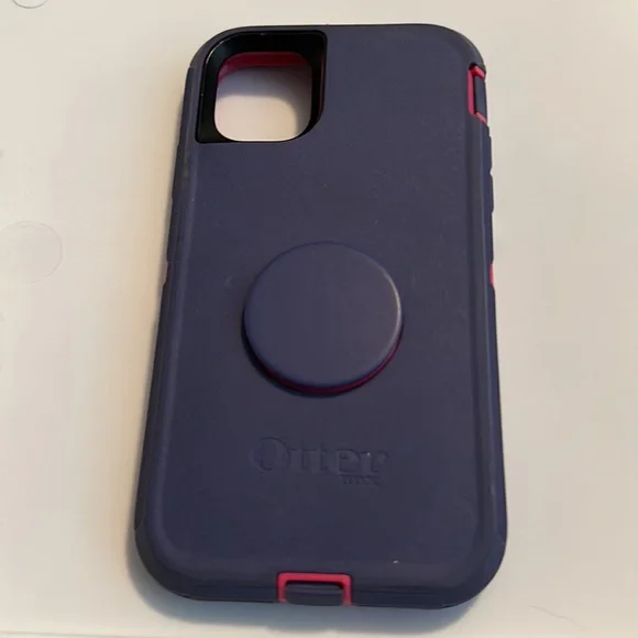 iPhone 11 Otterbox Pop Socket - Picture 2 of 2